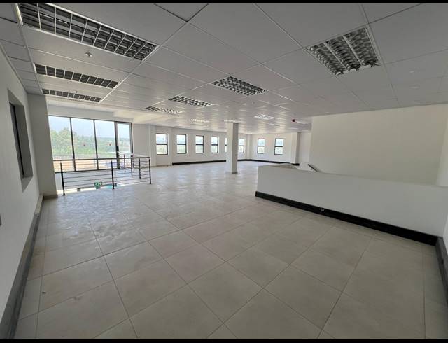 2,316M² WAREHOUSE TO LET IN MULDERSDRIFT
